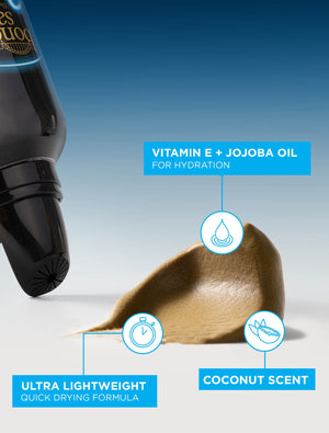 A brown lotion smear beside a tipped BondiSandsEU Aero Self Tanning Foam Ultra Dark bottle, with labels: "Vitamin E + Jojoba Oil for hydration," "Ultra lightweight quick drying formula," and "Coconut scent." Blue gradient background.