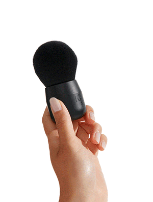 Bondi Sands Powder Brush .gif