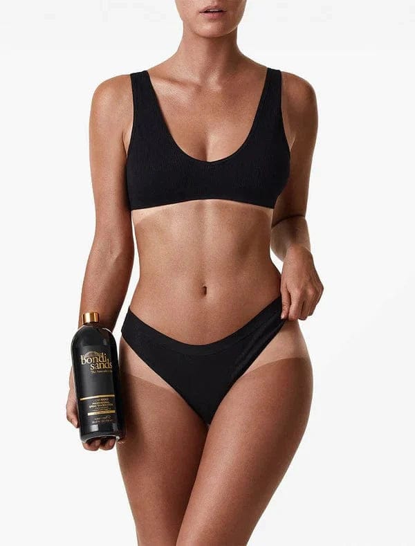 Bondi Sands Salon Solution Liquid Gold Model Image